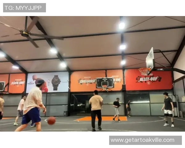 上海篮球队包夹战术创新解析助力球队崛起与发展