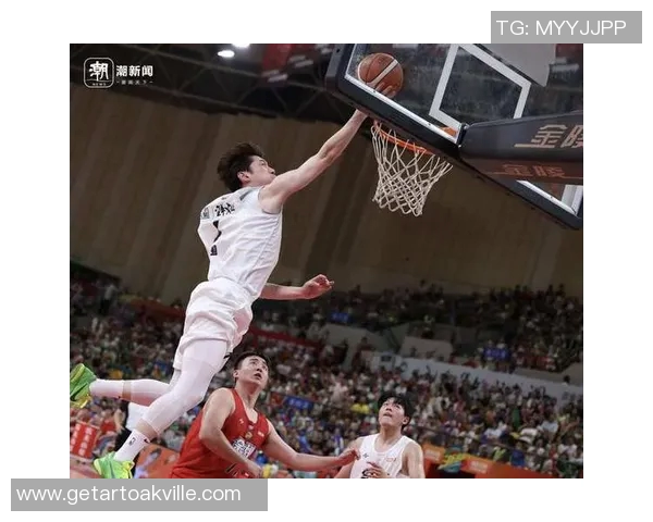 成都篮球队灵活性排名创新高引发热议展现球队实力与潜力