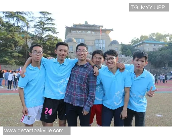 赵强专访：从青涩少年到足球传奇的心路历程回顾与展望