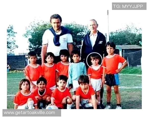 世界足球史上最矮明星球员的传奇故事与成就揭秘 世界足球史上最矮明星球员的传奇故事与成就揭秘